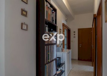 Quadrilocale Via Valdemaro Vecchi, Trani - foto 6