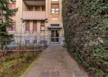 Bilocale Via Pietro Gobetti, 1 
 Biella, Biella - foto 2