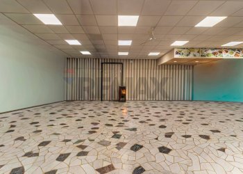 Commercial Premises Via Gramsci, 1
Pralungo, Pralungo - photo 12