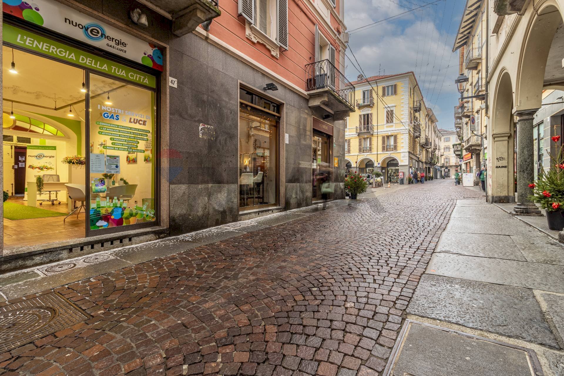 Shop Via Italia, 47
Centro, Biella - photo 3