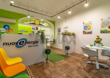 Shop Via Italia, 47 
 Centro, Biella - photo 6