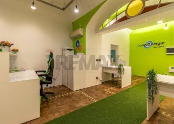 Shop Via Italia, 47 
 Centro, Biella - photo 12