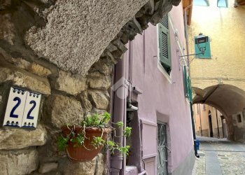 Trilocale Via Nino Bixio, Castellaro - foto 1