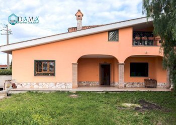 Foto 1 - Villa a Schiera via Canada
 
21, Pomezia - foto 1