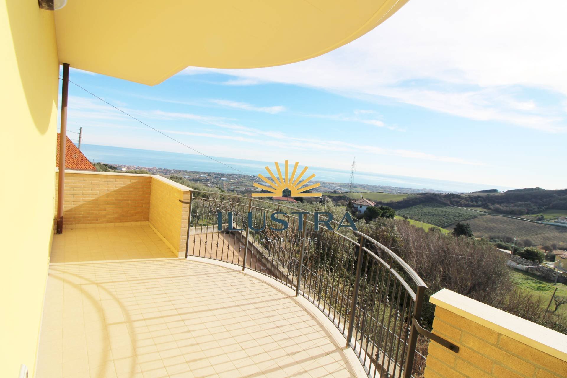 Foto 1 - Trilocale VIA SAN MARTINO
 
96, Colonnella - foto 1