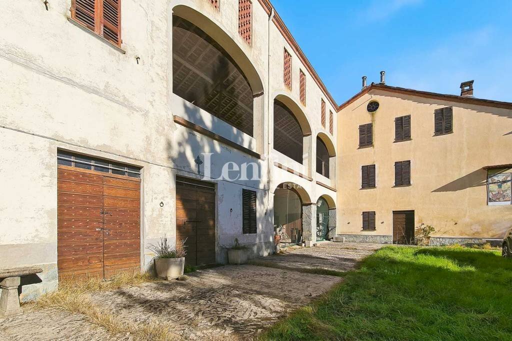 Facciata - Rustico Frazione Torcello, 139, Casale Monferrato - foto 2