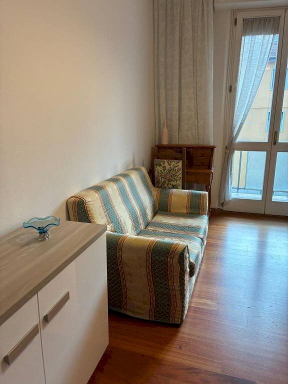 Salone - Appartamento via Luca della Robbia, Bologna (zona Massarenti) - foto 3