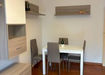 Salone - Appartamento via Luca della Robbia, Bologna (zona Massarenti) - foto 4