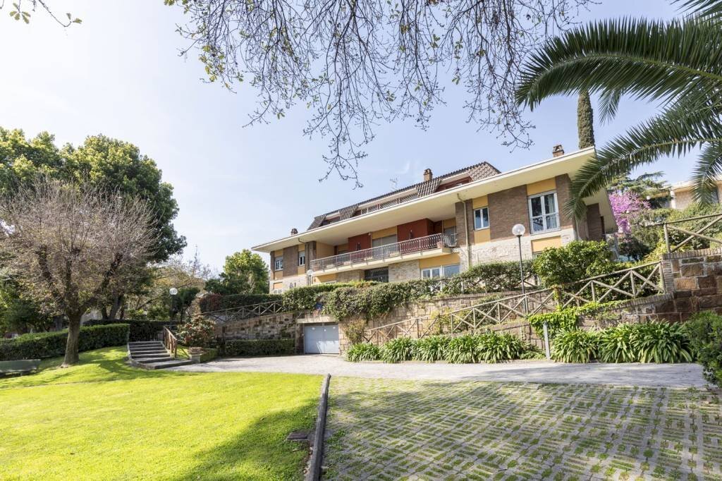 Facciata - Villa piazzale Robert Schuman, Roma (neighborhood EUR) - photo 2