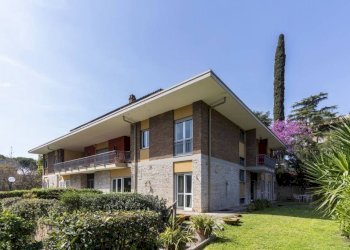 Facciata - Villa piazzale Robert Schuman, Roma (zona EUR) - foto 1