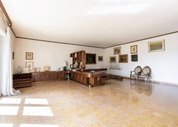 Salone - Villa piazzale Robert Schuman, Roma (zona EUR) - foto 8