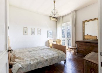 Camera da letto - Villa piazzale Robert Schuman, Roma (zona EUR) - foto 16