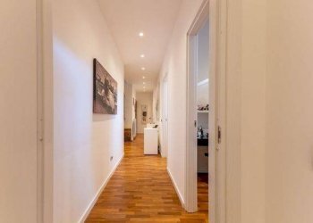 Corridoio - Appartamento via Copenaghen, 39, Roma (zona Torrino) - foto 11