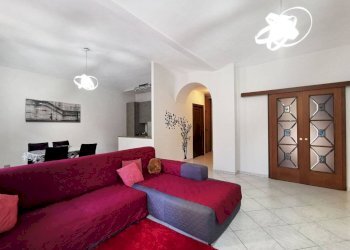 Salone - Apartment via Livorno, 4, Torino (neighborhood Borgo Vittoria) - photo 12