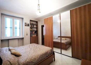 Camera da letto - Appartamento via Livorno, 4, Torino (zona Borgo Vittoria) - foto 20