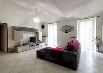 Salone - Apartment via Livorno, 4, Torino (neighborhood Borgo Vittoria) - photo 39