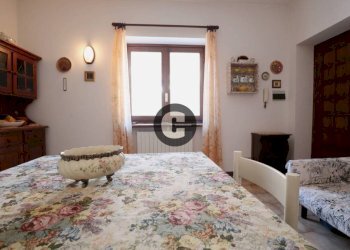 Cucina - Bilocale largo San Giusto, 2, Oulx - foto 11