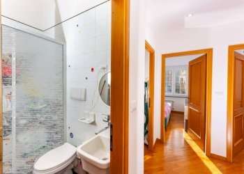 Bagno - Quadrilocale via Montallegro, 32, Genova (zona Albaro) - foto 14