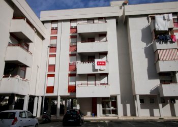 Four-room apartment Via Della Resistenza, Crispiano - photo 1