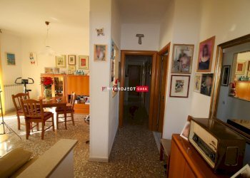 Four-room apartment Via Della Resistenza, Crispiano - photo 2