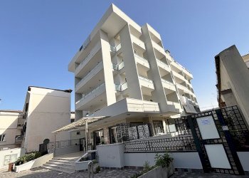 Office Via Orazio Quinto Flacco 5,  , Aversa - photo 2