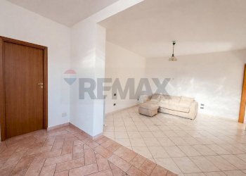 Bilocale VIA COSTA VERICI, 4B 
 Verici Costa, Casarza Ligure - foto 7