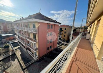 Quadrilocale Via Giuseppe Latiro, Sestri Levante - foto 1