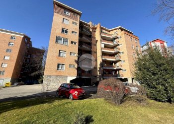 Appartamento Via Canonico Boggio, Ivrea - foto 1