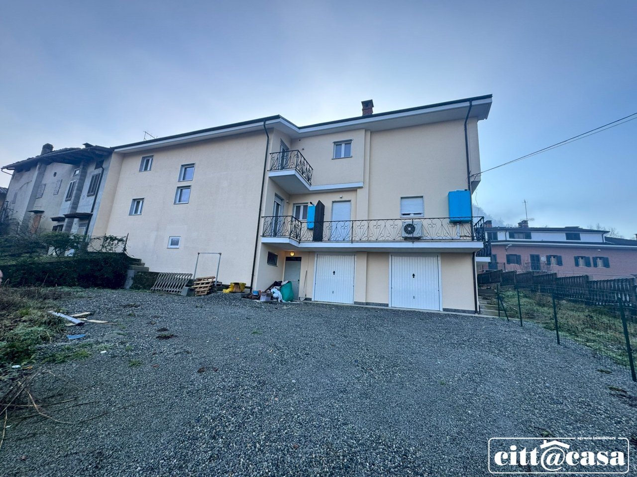 Apartment Monteu da Po - photo 2