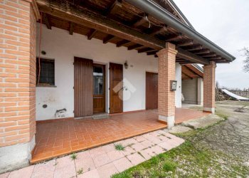 Casa indipendente Via gabella, Cadelbosco di Sopra - foto 4