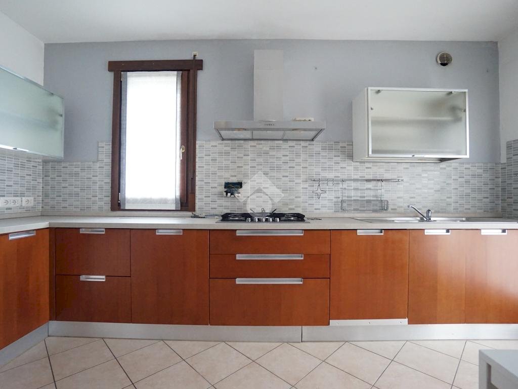 Trilocale Stradello Fossa Buracchione, Modena (zona Baggiovara) - foto 2