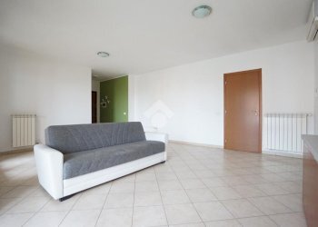 Three-room apartment Stradello Fossa Buracchione, Modena (neighborhood Baggiovara) - photo 8