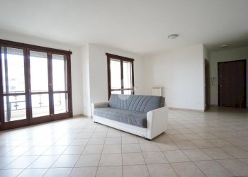 Three-room apartment Stradello Fossa Buracchione, Modena (neighborhood Baggiovara) - photo 9