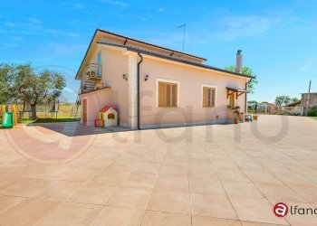 Foto 8 - Villa Contrada Melfi di Sotto
 
107, Pontecorvo - foto 8