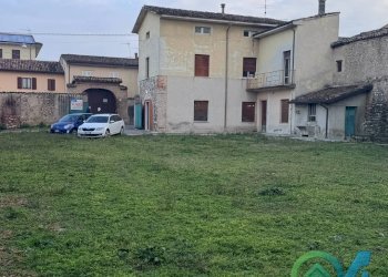 Foto 7 - Casa indipendente via Botturi
 
30, Castiglione delle Stiviere - foto 7