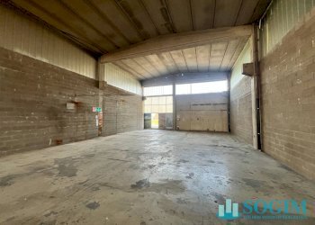 Foto 4 - Capannone via milano
 
50, Cerano - foto 4