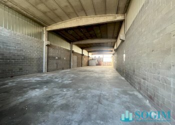 Foto 5 - Capannone via milano
 
50, Cerano - foto 5