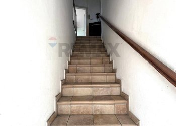 Scale - Casa semi indipendente Via G. Marconi
 
14, Cittiglio - foto 5