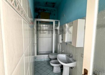 Bagno - Casa semi indipendente Via G. Marconi
 
14, Cittiglio - foto 18