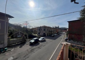 Edificio all\'aperto - Casa semi indipendente Via G. Marconi
 
14, Cittiglio - foto 22