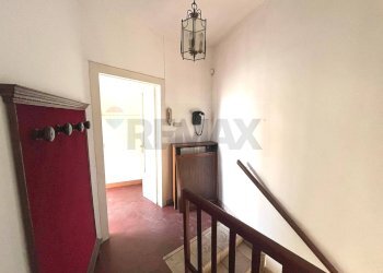 Hall / corridoio - Casa semi indipendente Via G. Marconi
 
14, Cittiglio - foto 6