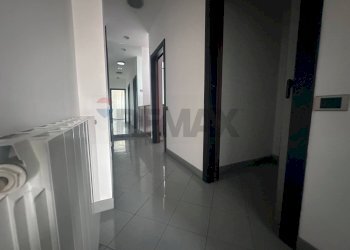 Hall / corridoio - Office Casalzuigno - photo 9