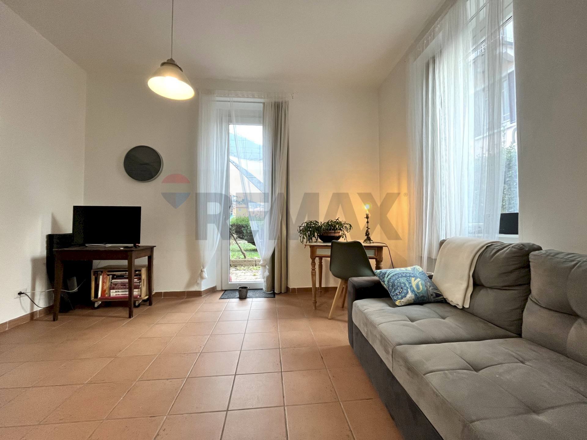 Soggiorno - Villa Via Fratelli Bertolla
73, Porto Ceresio - foto 2