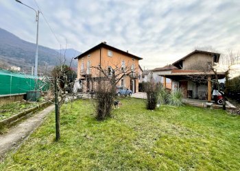 Casa all\'aperto - Villa Via Fratelli Bertolla
 
73, Porto Ceresio - foto 8