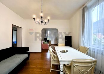 Sala da pranzo - Villa Via Fratelli Bertolla
 
73, Porto Ceresio - foto 11