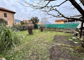 Giardino - Villa Via Fratelli Bertolla
 
73, Porto Ceresio - foto 45