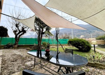 esterno - Villa Via Fratelli Bertolla
 
73, Porto Ceresio - foto 46