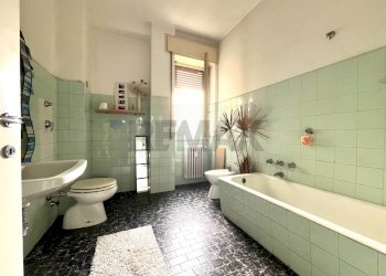 Bagno - Trilocale via IV novembre
 
533, Cavaria con Premezzo - foto 6