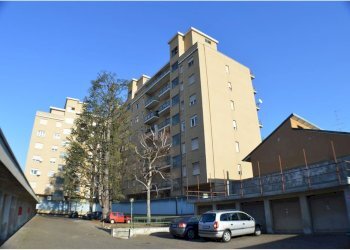 Edificio all\'aperto - Trilocale via IV novembre
 
533, Cavaria con Premezzo - foto 12