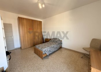 Camera / camera da letto - Bilocale viale milano
 
2, Gallarate - foto 6